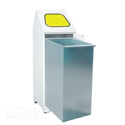 1 komorowy z koszem.jpg