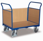 Platforma z 3 burtami